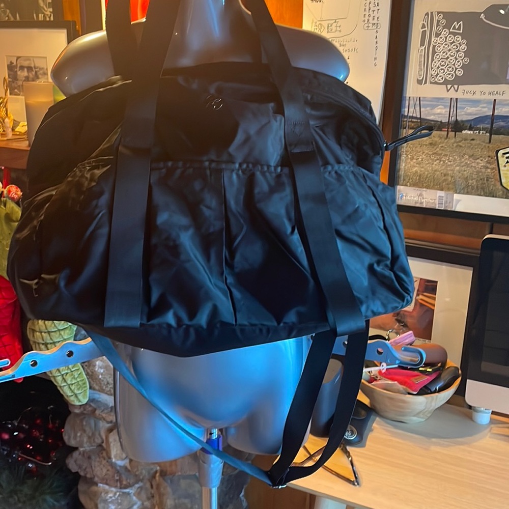 Gaiam Yoga Bag